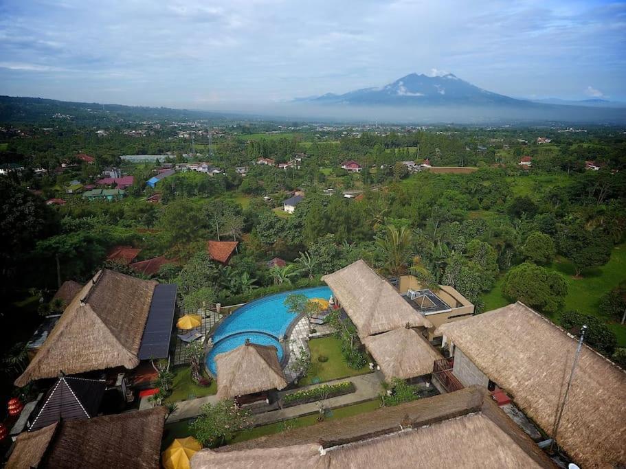 Puri Bali Stania, Cisarua West Java Cilama Exterior photo